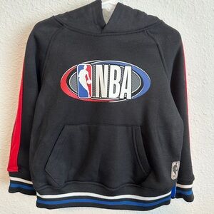 NBA Sweater size 4T (NWT)